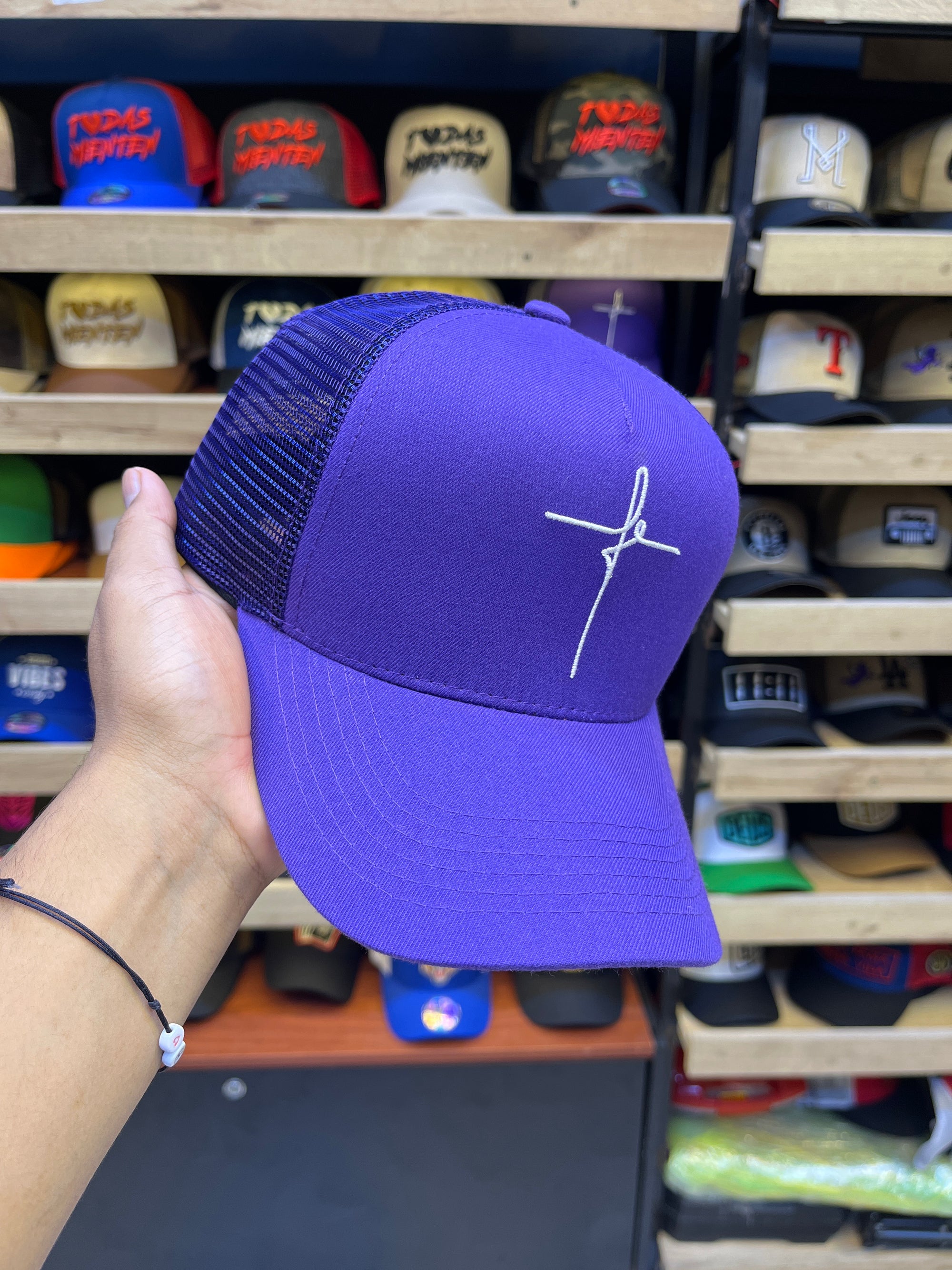 Fe - Morado