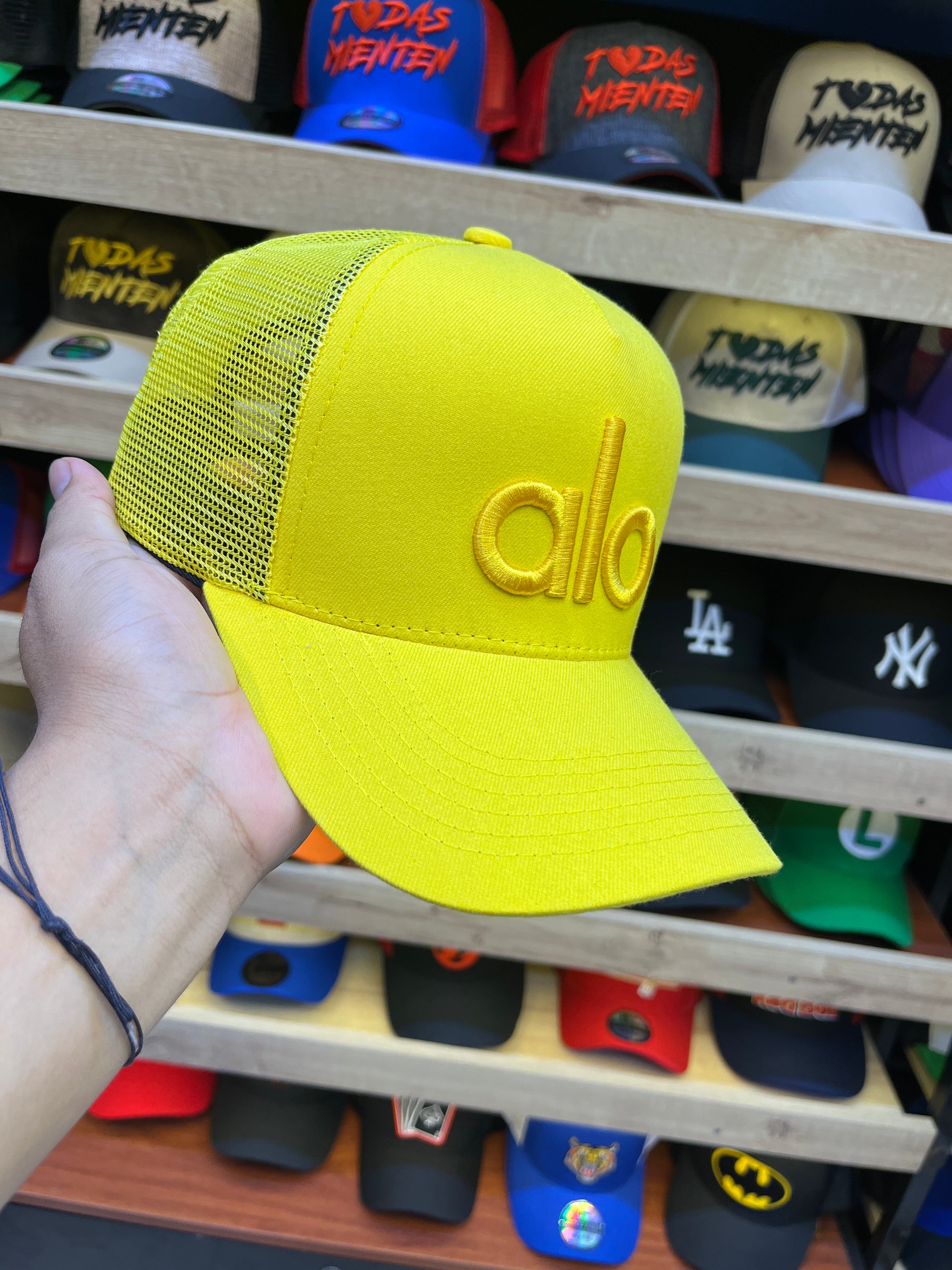 Alo