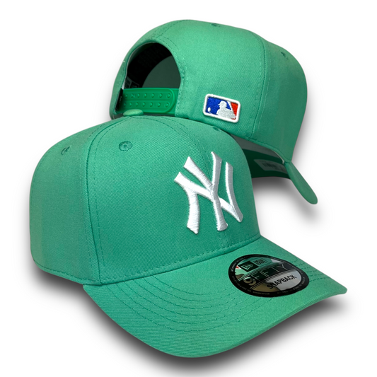 Gorra New York verde