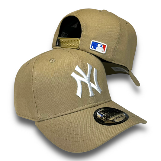 Gorra New York beige