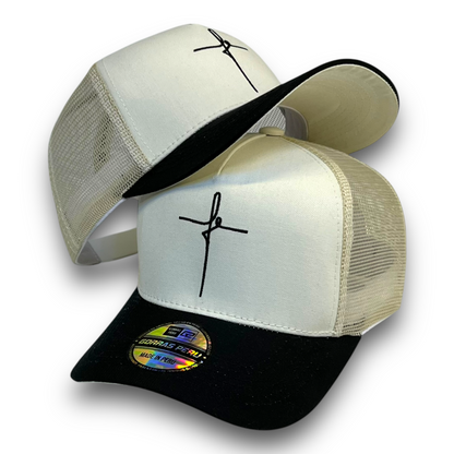 1 gorra fe crema con negro